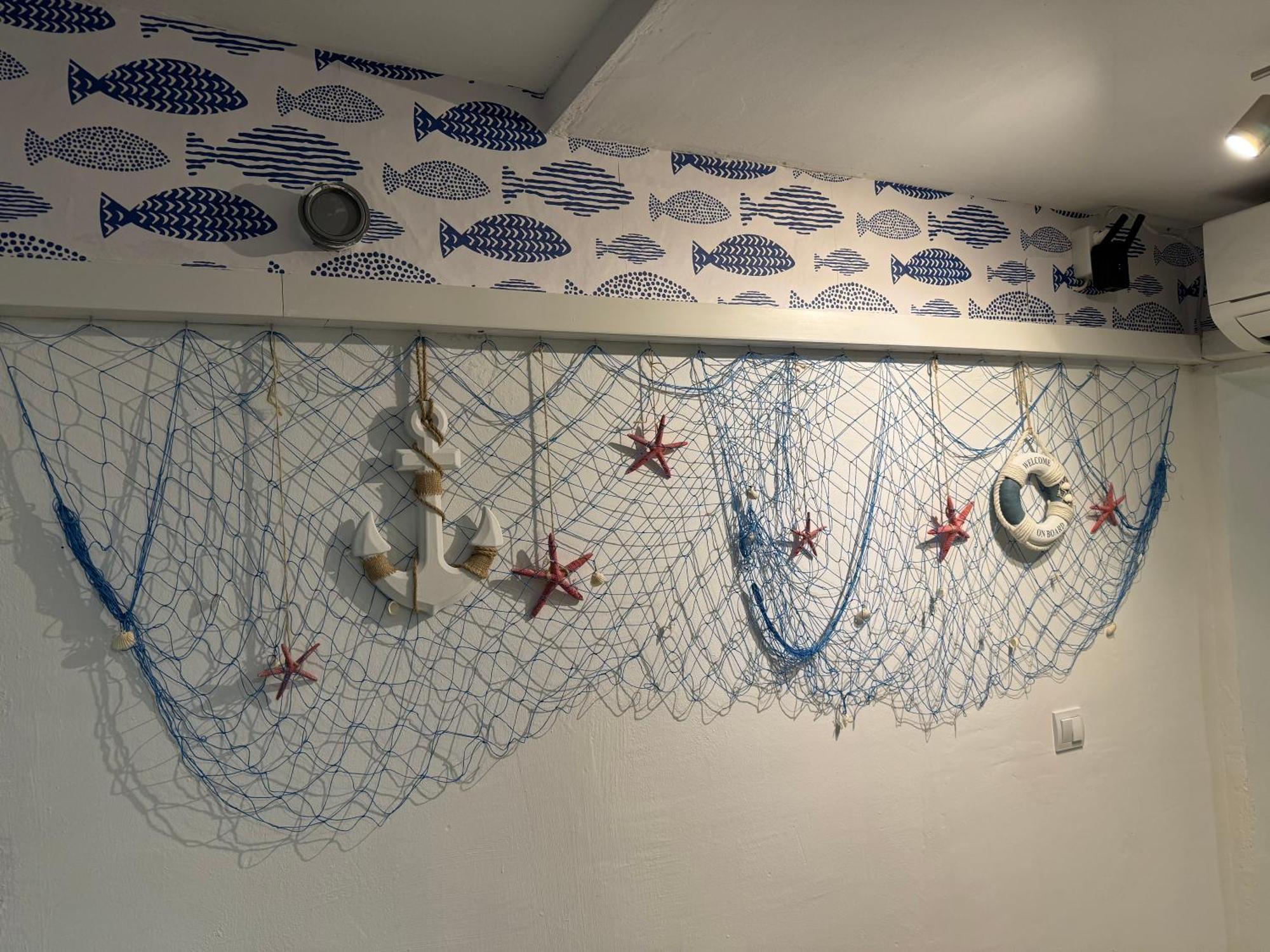 Old By The Sea, Jazz Apartment
